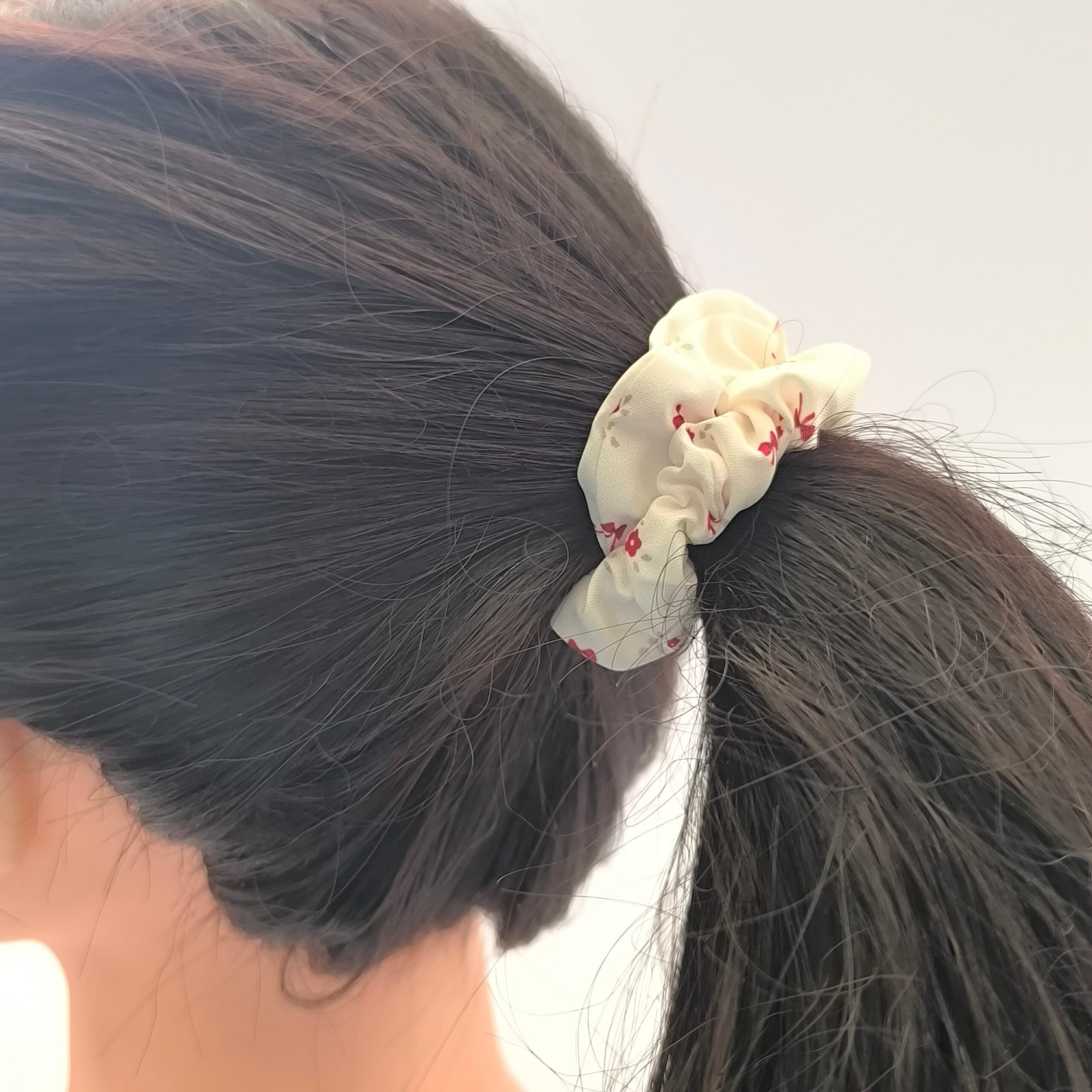 Coleteros Scrunchie de Tela Estampada Rojo | Ligas Cabello Mujer - Image 5
