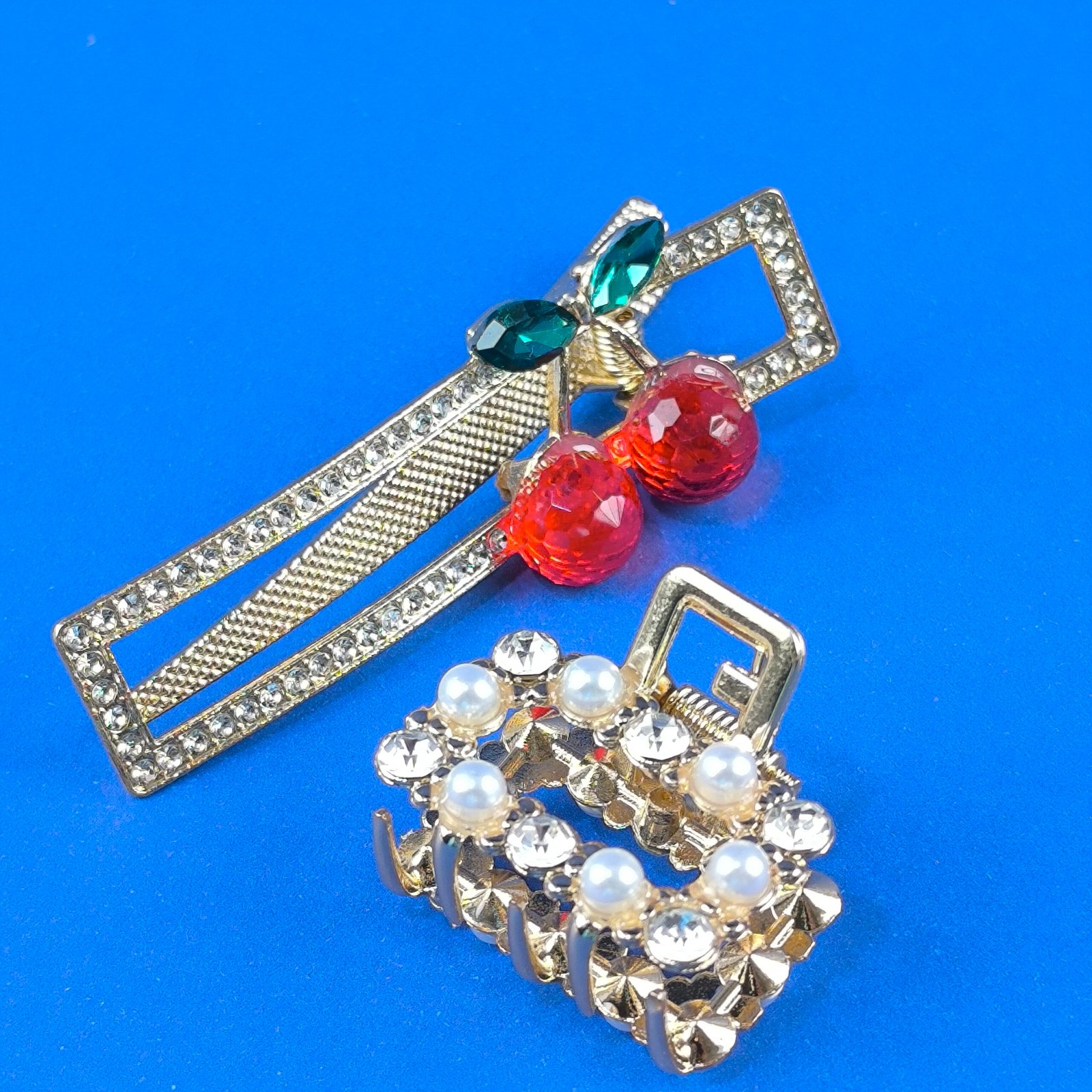 Pinza y Pirañita Metálica Decorativa con Cristales y Perlas para Cabello - Image 5