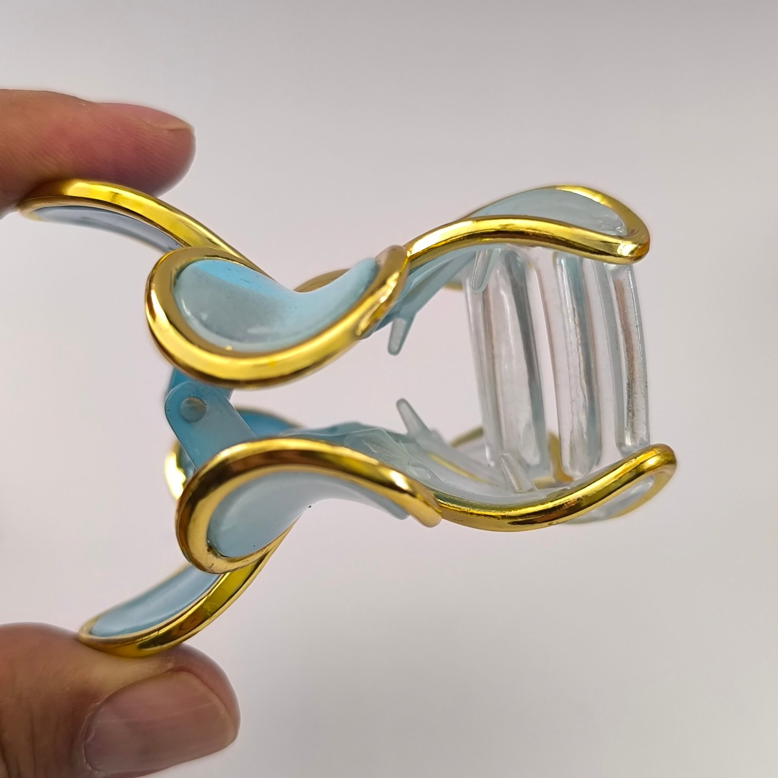 Piraña Floral Translúcida para Cabello | Pinza Dorada Elegante para Mujer - Image 15