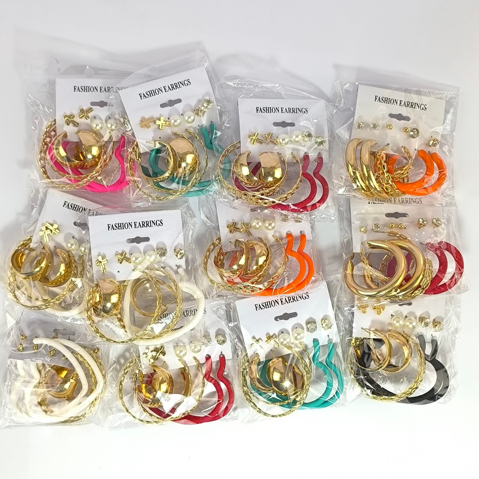 Set de Aretes Elegantes Surtidos para Mujer | Pendientes de Moda en Metal y Acrílico - Image 8