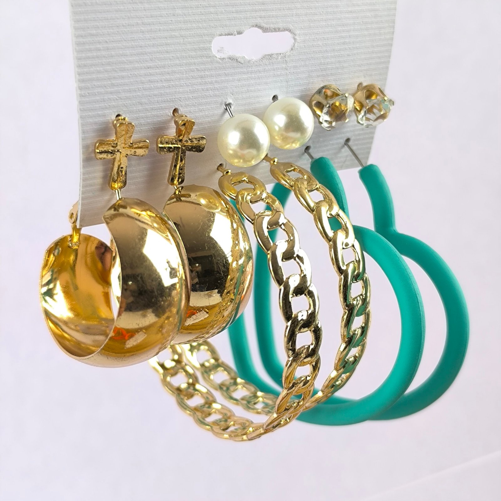 Set de Aretes Elegantes Surtidos para Mujer | Pendientes de Moda en Metal y Acrílico - Image 3