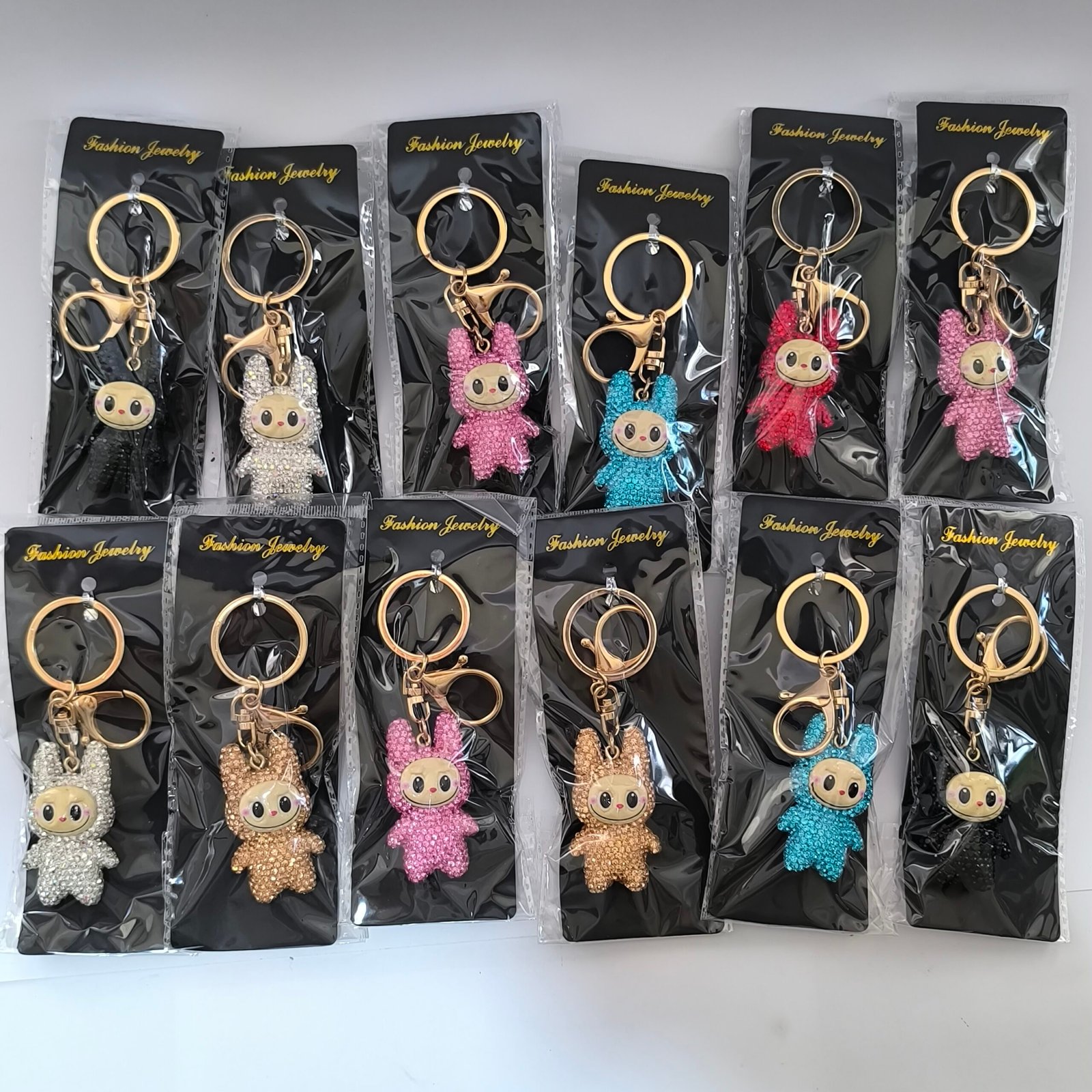 Llaveros Kawaii Brillantes Tipo Muñeco con Piedritas Tipo Cristal | Pack 12 Unidades Juveniles y Llamativos - Image 6